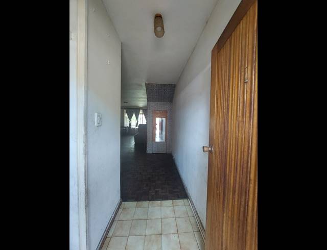 2 BEDROOM TOWNHOUSE FOR SALE IN BRAKPAN CENTRAL